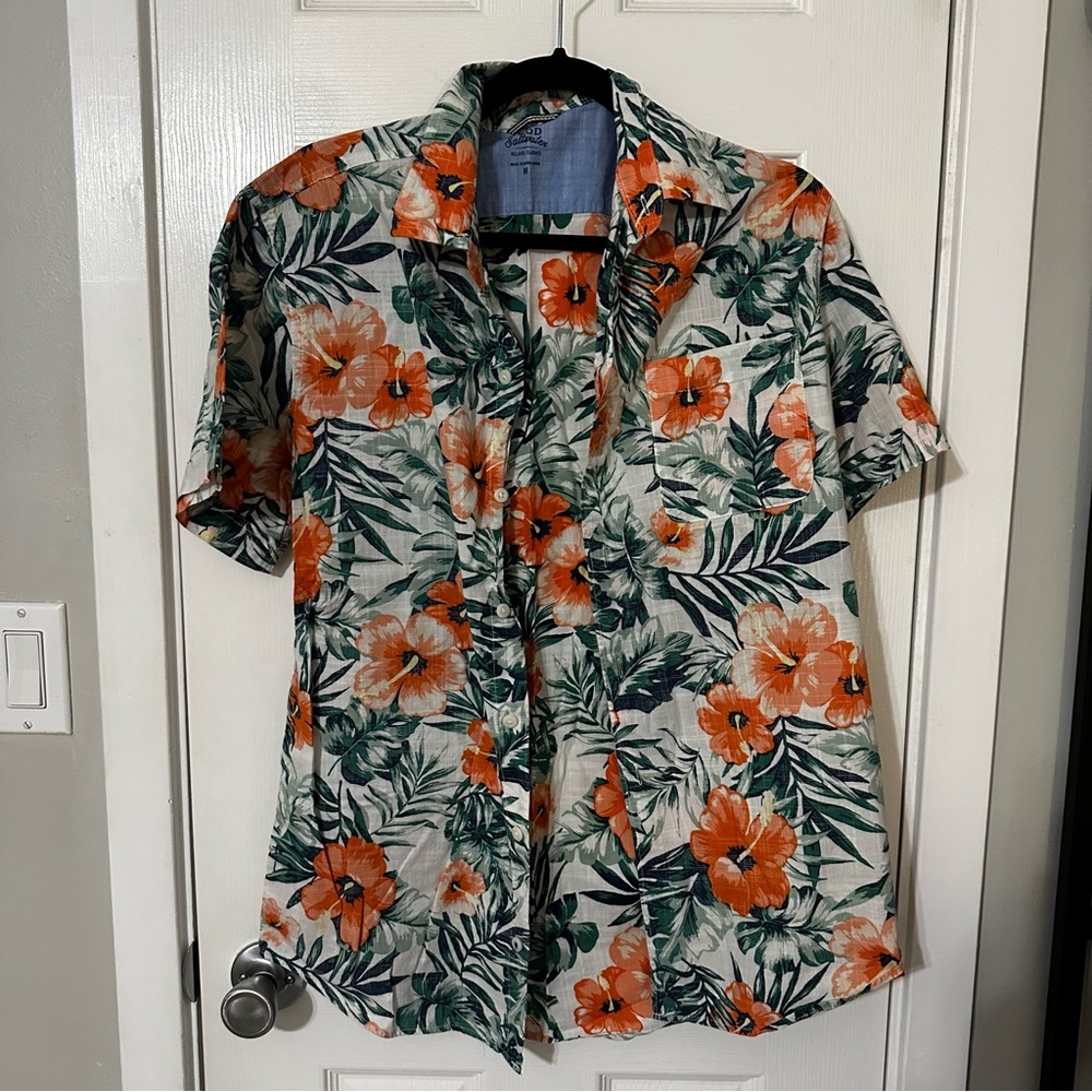 IZOD Floral Hawaiian Shirt M